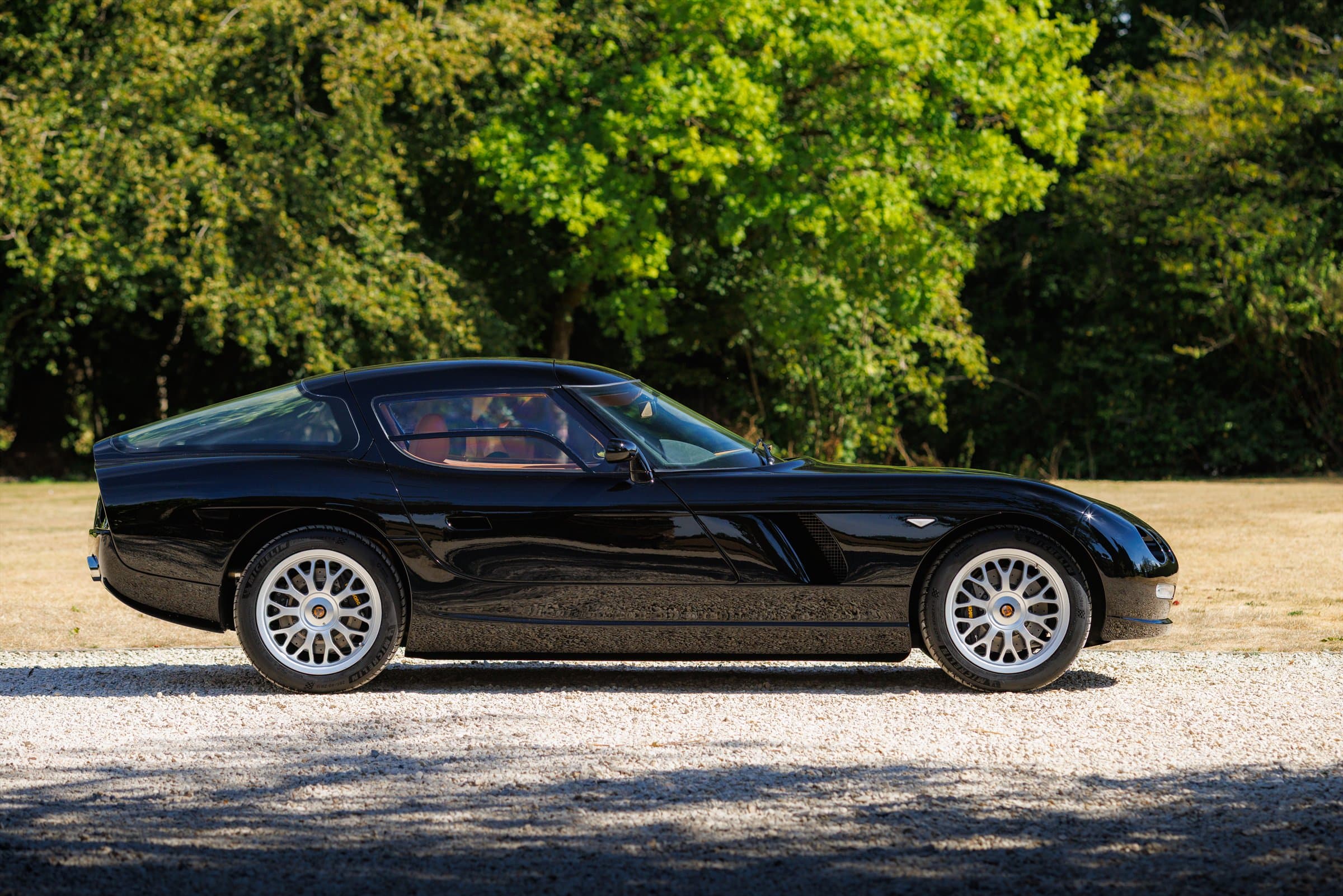Side profile of the full new-build black Bristol Fighter